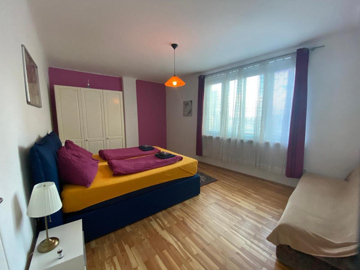 Apartment Domino Wenen Buitenkant foto