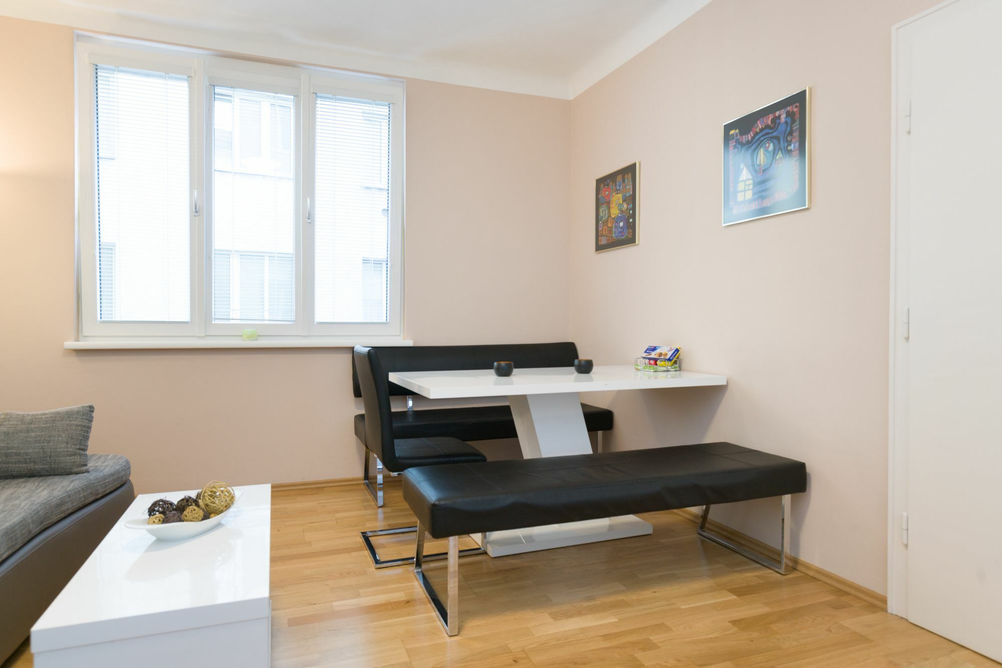 Apartment Domino Wenen Buitenkant foto
